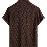 Korte Mouwen Katoenen Overhemd met Pocket in Retro Geometrisch Patroon in Bruine Kleur voor Mannen